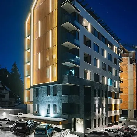 Srebrni Vrhovi Penthouse * זלאטיבור