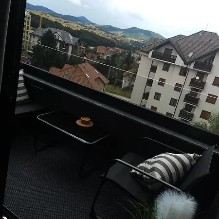 Srebrni Vrhovi Penthouse * זלאטיבור