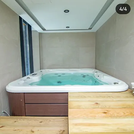 Srebrni Vrhovi Penthouse *