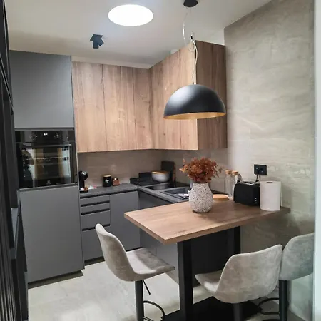 Srebrni Vrhovi Penthouse דירה